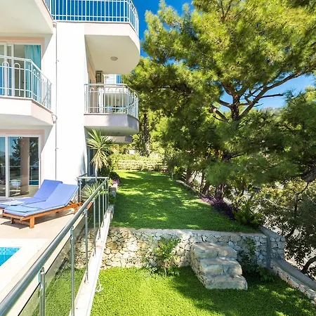 Hill Villa *