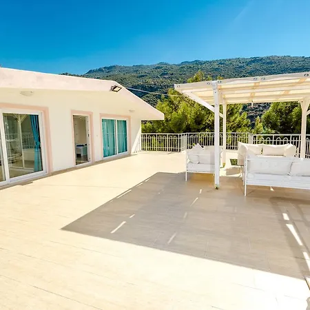 Villa Hill
